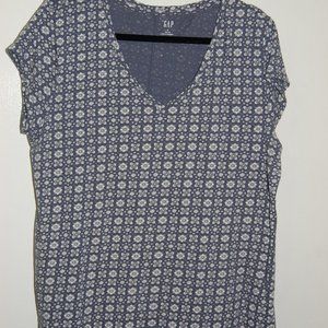 GAP, "easy tee"